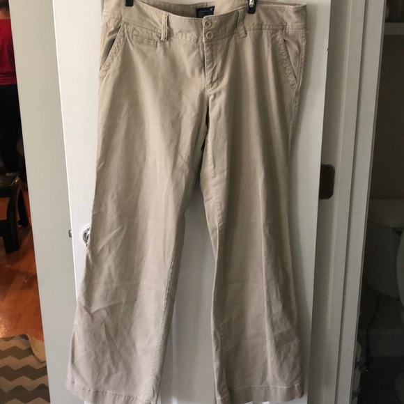 Khaki pants - Picture 1 of 3